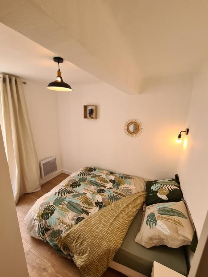 A La Gare ! T2 Hyeres Apartment Exterior photo