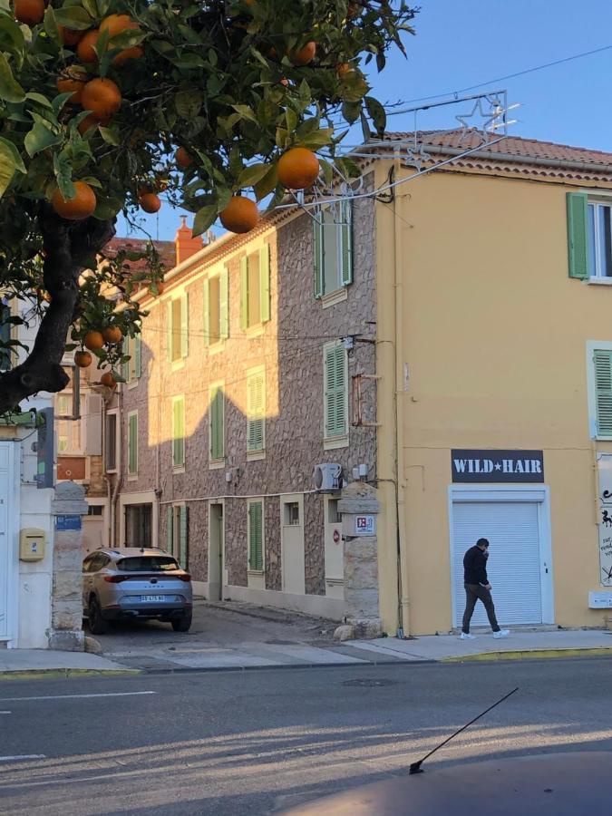 A La Gare ! T2 Hyeres Apartment Exterior photo
